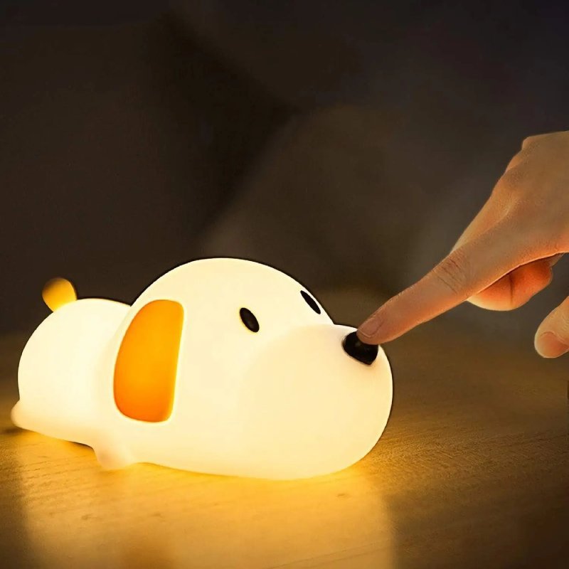 Dimmable & rechargeable BPA-free silicone night light for toddlers' gentle, soothing sleep.