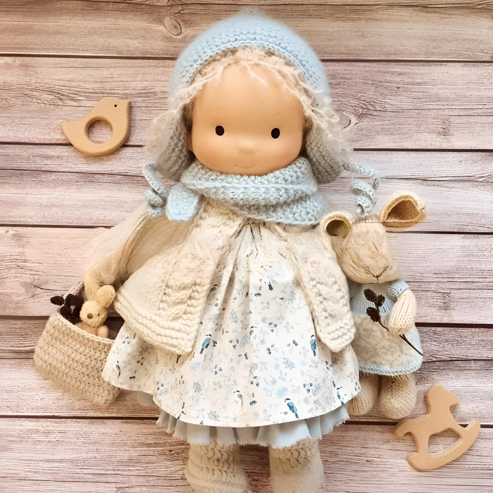 Imaginative play Waldorf doll, soft & cuddly organic cotton, perfect for children.