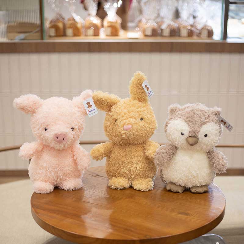 Cute brown bear stuffed animal plush toy for kids, ideal as comfort toy for playtime