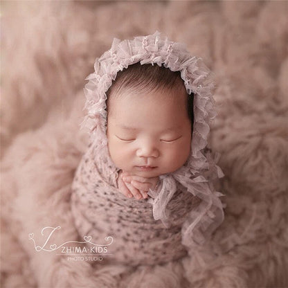 Baby accessories: soft cotton newborn wrap and blanket, perfect for infant photoshoot backdrop.