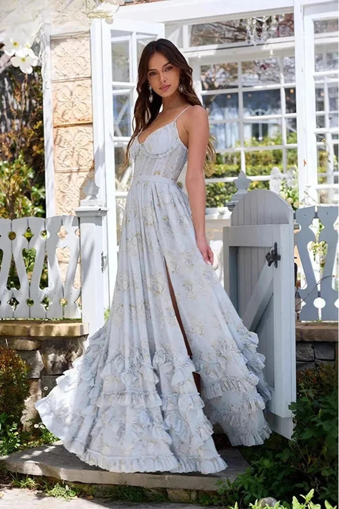 Chic pink party dress for women, a long flowing maxi ideal for special celebrations.
