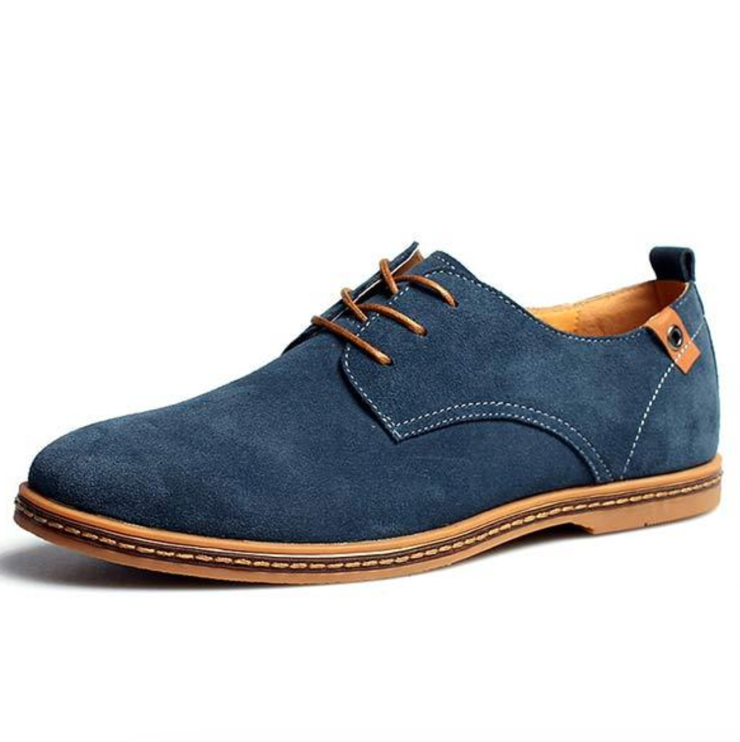 Stylish men's lace-up Derby shoes, offering elevated comfort for formal, casual, and business casual outfits.
