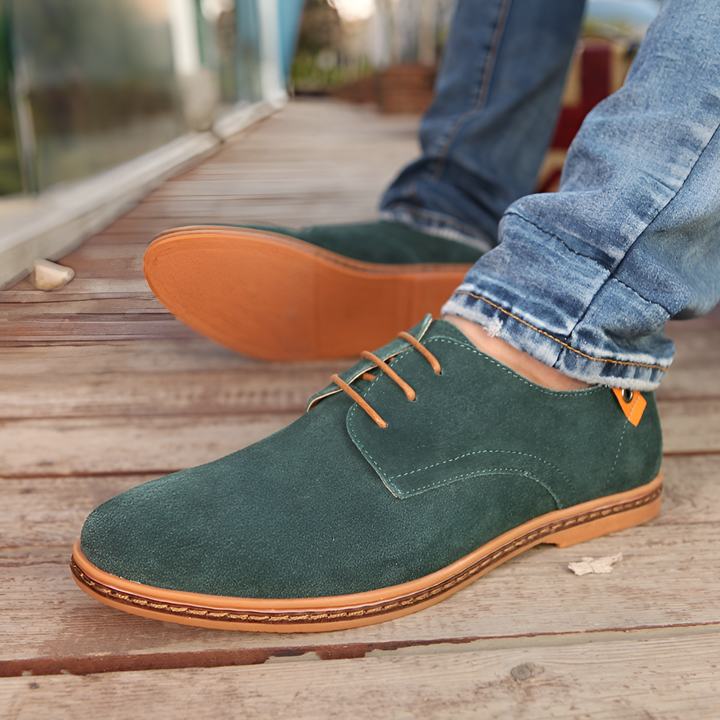 Detailed view of men's stylish Derby shoes, featuring secure lace-up closure and comfortable sole for support.