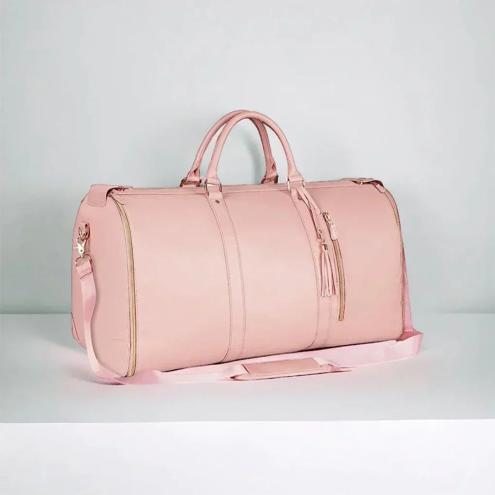 Elegant patchwork travel duffel bag for women, ideal as a carry-on weekender. Versatile & fashionable luggage.