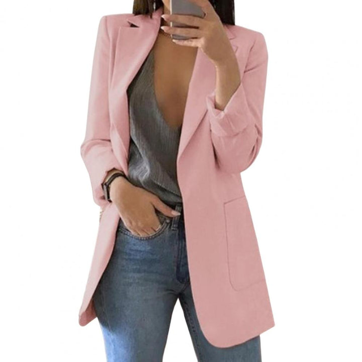 Versatile women's outerwear blazer jacket for casual chic looks. Stylish design with practical pockets.