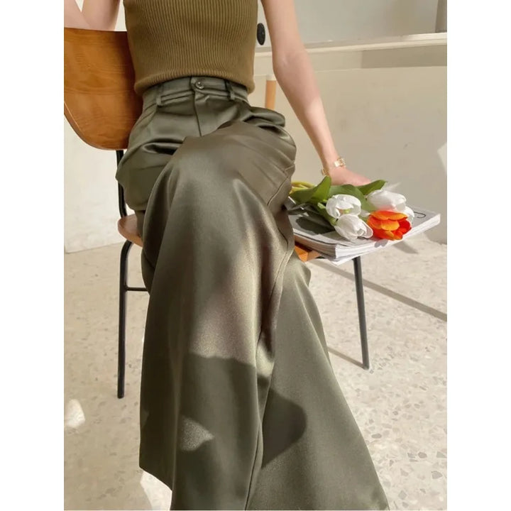 Stylish women's wide leg high waist loose fit pants, full length for casual spring & summer wear.