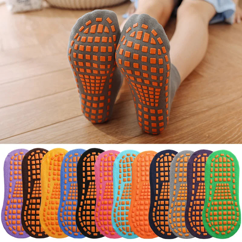 Ten pairs of colorful anti-slip trampoline socks for kids and adults, cotton sports socks with grip