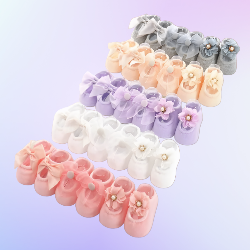 Three pairs of baby girls' non-slip ballet socks with lace bows for infants, comfortable stretchy cotton