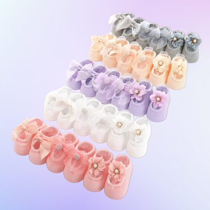Three pairs of baby girls' non-slip ballet socks with lace bows for infants, comfortable stretchy cotton