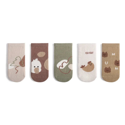 Warm baby anti-slip cartoon puppy socks, comfortable winter footwear for little ones.