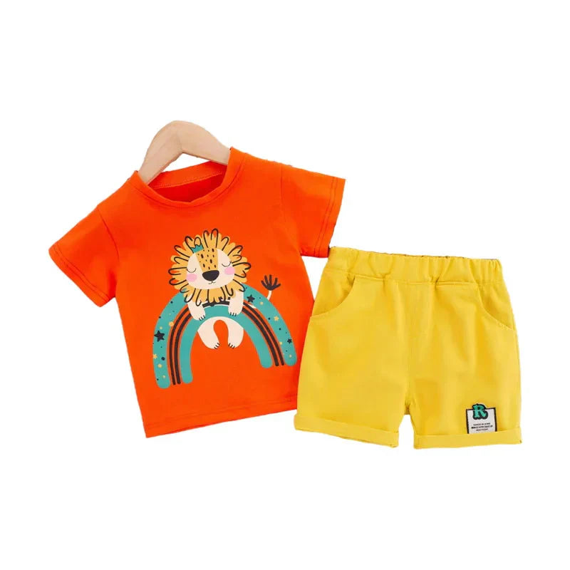 Toddler boy's lion print cotton summer outfit, two-piece set for casual playwear.