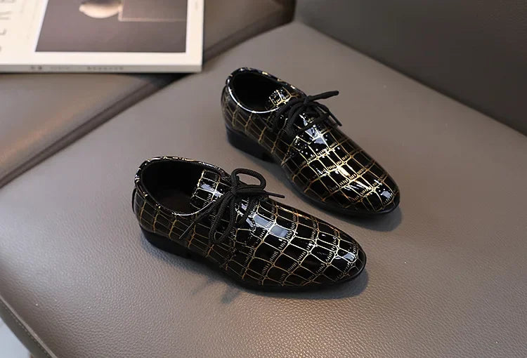 Fashionable brown leather casual flats for toddler boys, essential all-season kids' footwear