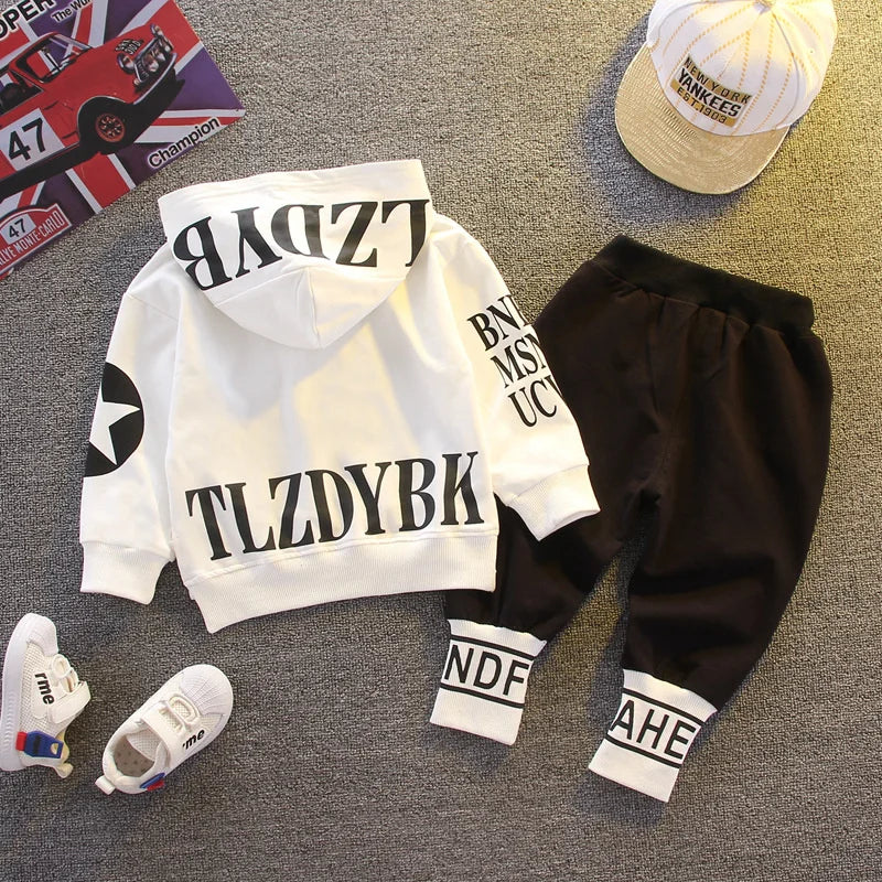 Unisex toddler cotton hoodie and matching pants set for spring autumn wear