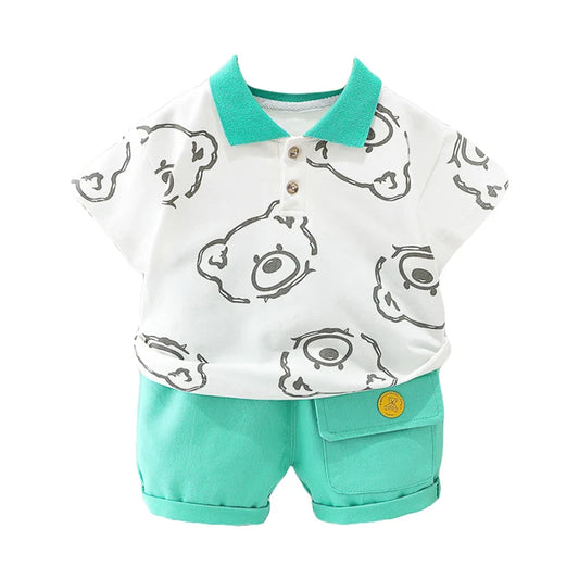 Toddler boys' summer cartoon bear t-shirt and shorts set, comfortable cotton outfit.