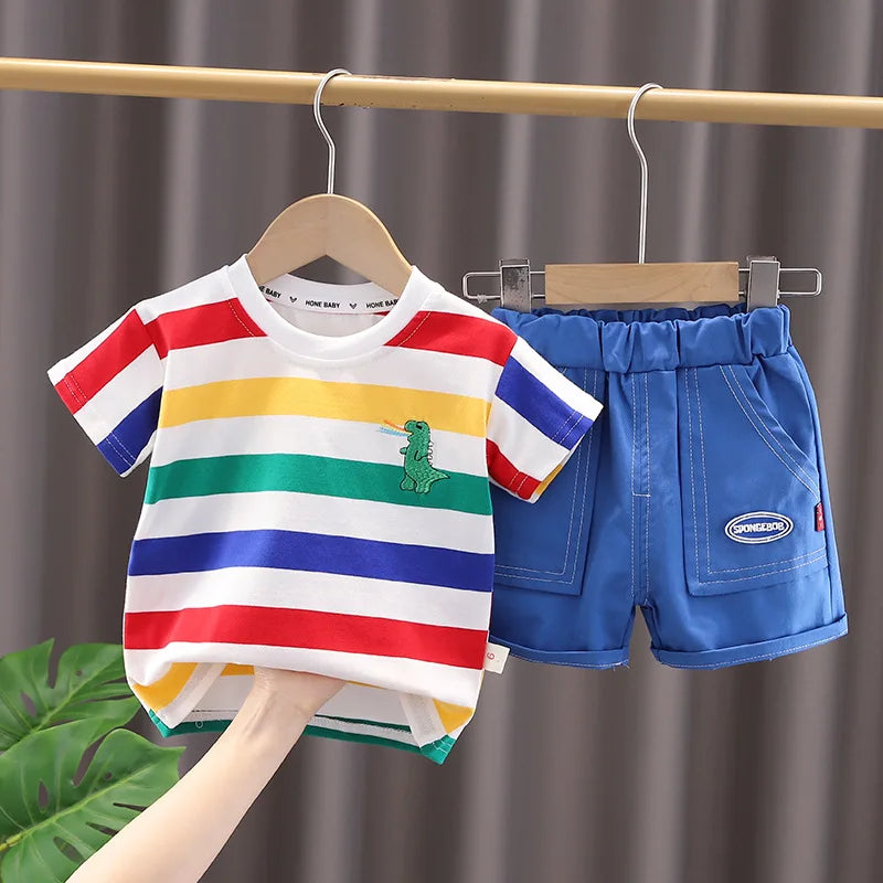Children's cartoon dinosaur T-shirt and shorts set, ideal baby fashion for play