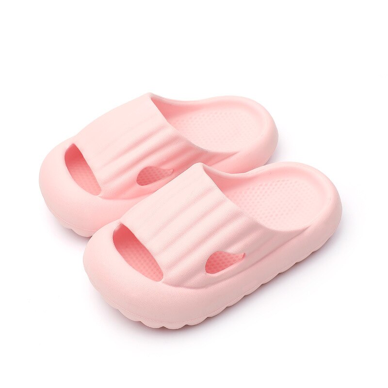 Kids first steps anti-slip slippers, durable EVA toddlers shoes with secure grip for play
