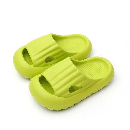 Lightweight baby anti-slip slippers, breathable material for comfortable first steps toddlers footwear