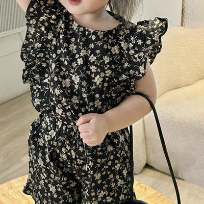 Girls' floral summer dress, a soft and breathable cotton outfit for young children's fashion.