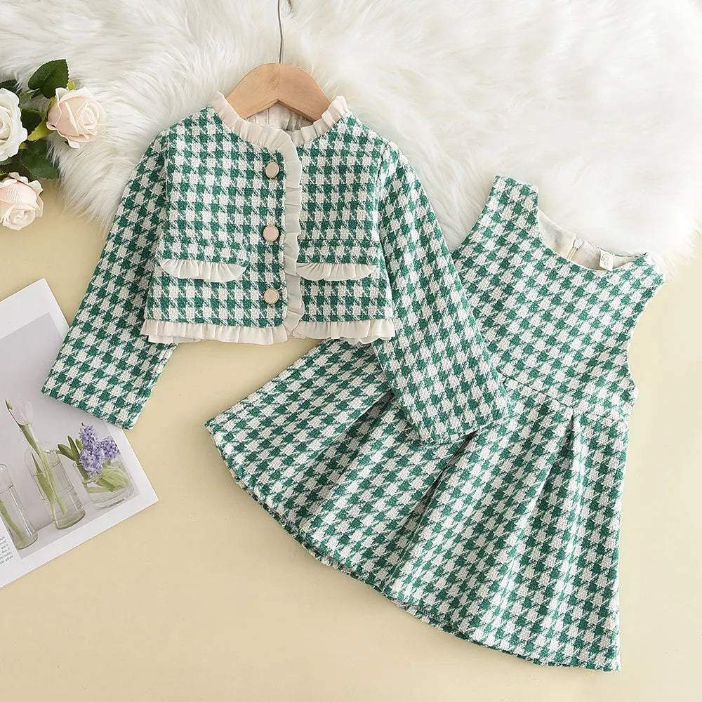 Toddler girl's pink & white checkered two-piece outfit, cozy acrylic long-sleeve winter wear