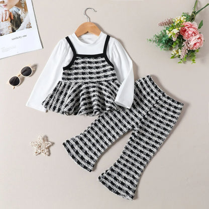 Toddler girl's plaid flared sleeve top & matching pants set, perfect for winter outfits