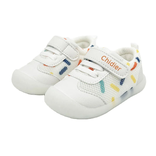 Toddler girls polka dot trainers, lightweight & breathable infant footwear with hook and loop closure for spring/autumn.