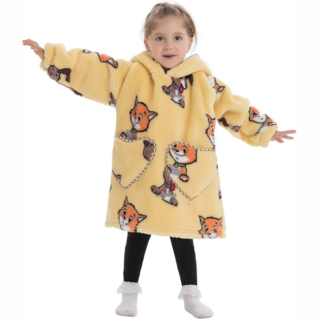 Purple hooded blanket for toddlers, Sherpa fleece, with sleeves and handy pockets, child's comfort