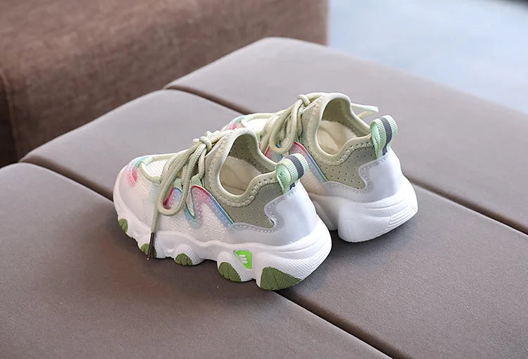 Toddler kids athletic sneakers, highly breathable material, ensuring cool and dry feet for children