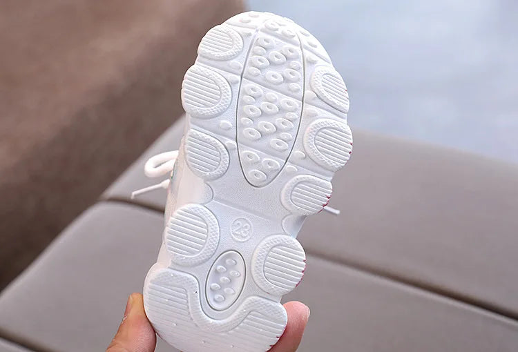 Comfortable toddler kids breathable athletic sneakers, perfect for growing feet, easy to clean design