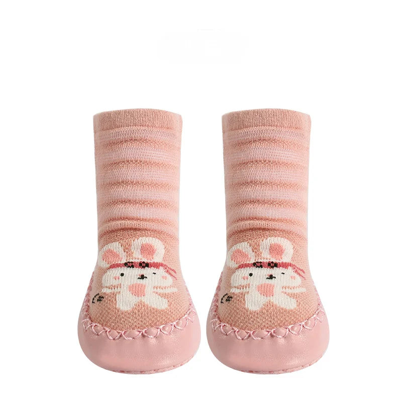 Toddler non-slip animal socks with anti-skid grips, ensuring safe playtime for babies