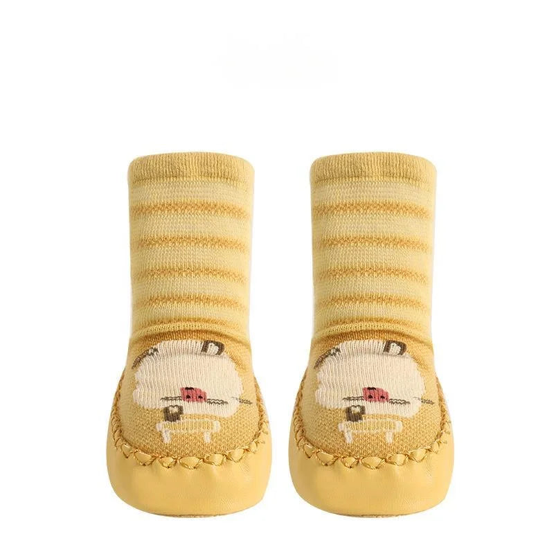 Colorful non-slip animal socks for toddlers, soft and comfortable baby footwear