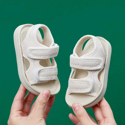 Kids comfortable outdoor sandals in blue with arch support, perfect for toddlers' summer adventures
