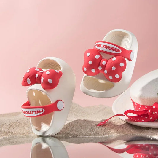 Toddler's anti-slip polka dot beach sandals 1