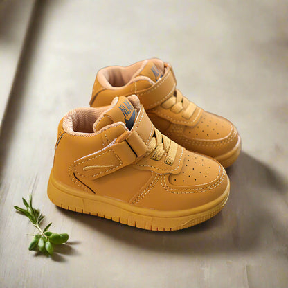 Water-resistant toddler sneakers with quick-dry fabric and velcro, ready for any adventure