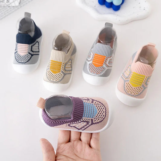 Toddler soft sole leisure shoes, ideal for spring and fall, featuring elastic band for easy wear.