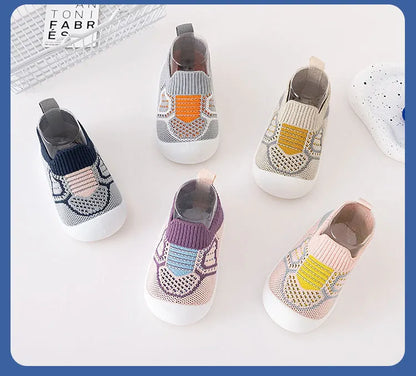 Breathable toddler footwear, soft sole for delicate feet, perfect for spring and fall adventures.