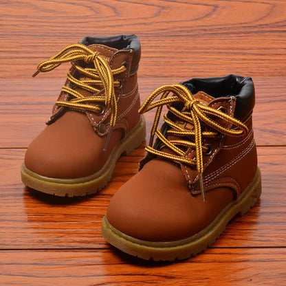 Warm toddler boots, unisex design, durable, suitable for winter outdoor play