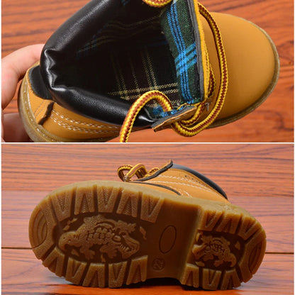 Snow boots for toddlers, unisex, lace-up closure, cozy plush lining for warmth