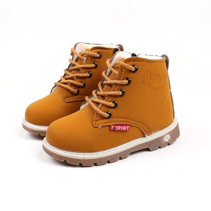 Toddler winter boots, ideal for cold weather, cotton comfort and reliable traction