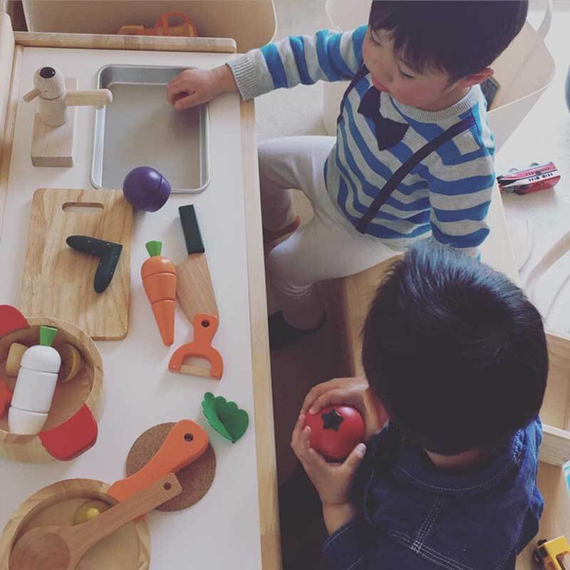 Kids wooden pretend fruit cutting play set, colorful educational toy kitchen