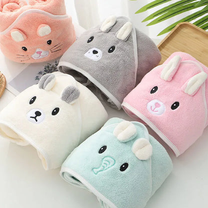 Coral fleece baby hooded blanket, a cozy and absorbent solution for bath time.