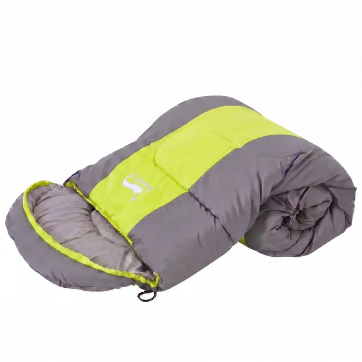 Durable fabric & quality zipper detail on a unisex 4-season envelope sleeping bag, built for outdoor longevity.