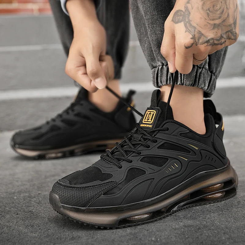 Unisex AirTech sneakers, perfect for running, walking & athletic activities. Enhanced comfort & sporty design.