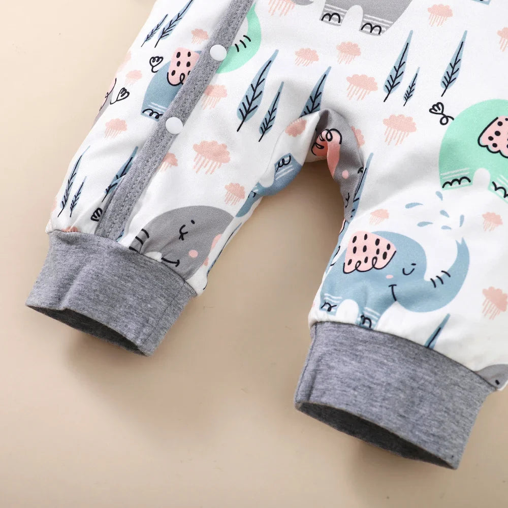 Unisex baby clothes: Charming animal print romper with round neck, perfect everyday wear.