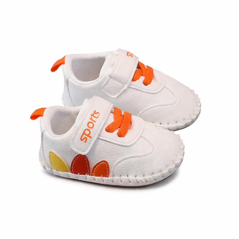 Adorable toddler leather moccasins with hook-loop fasteners, offering comfortable and anti-slip support