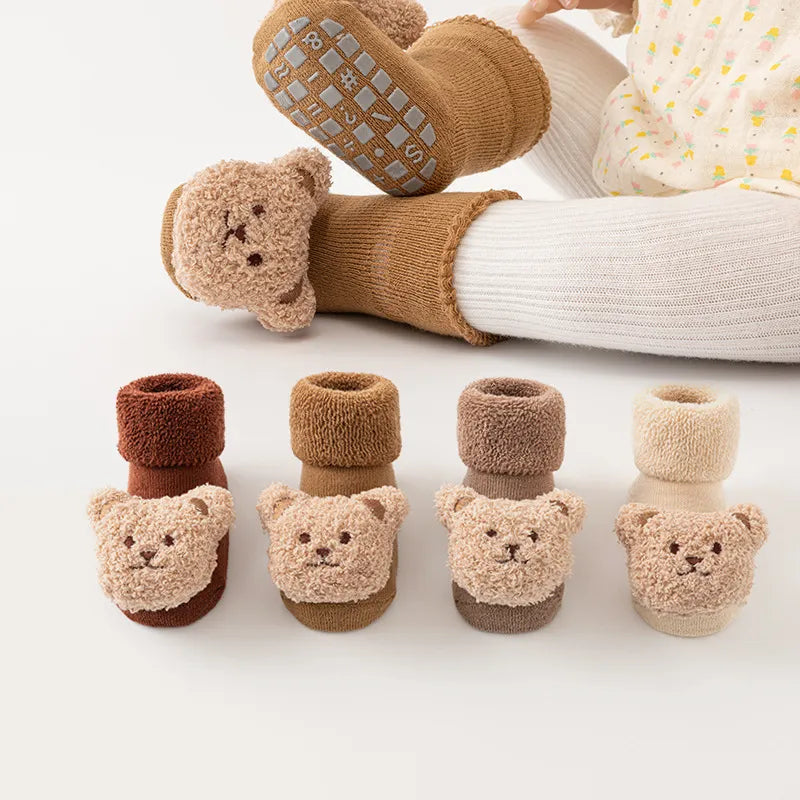 Unisex baby cartoon bear anti-slip winter socks, cozy cotton for newborns
