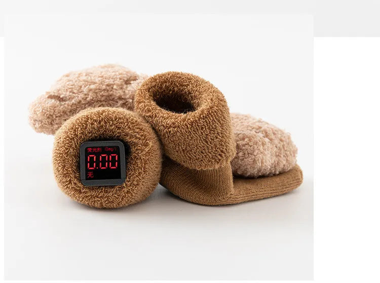 Cotton blend baby winter socks with anti-slip bottoms, cute cartoon bear