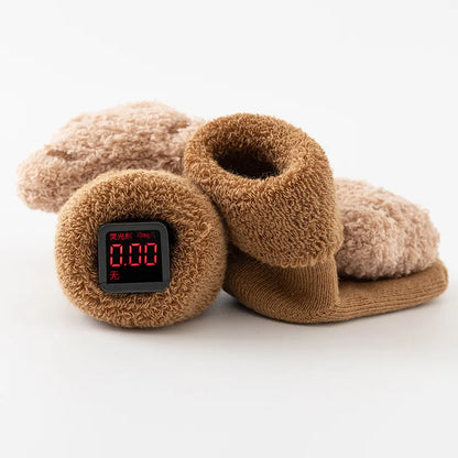 Cozy cotton baby socks, anti-slip sole with fun cartoon bear for winter