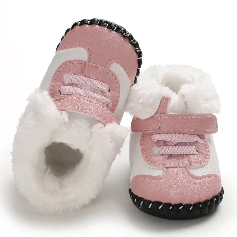 Infant apparel: cozy unisex baby boots with adjustable closure for winter shoes