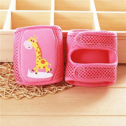 Elastic baby crawling knee pads, designed for a snug and secure fit on toddlers
