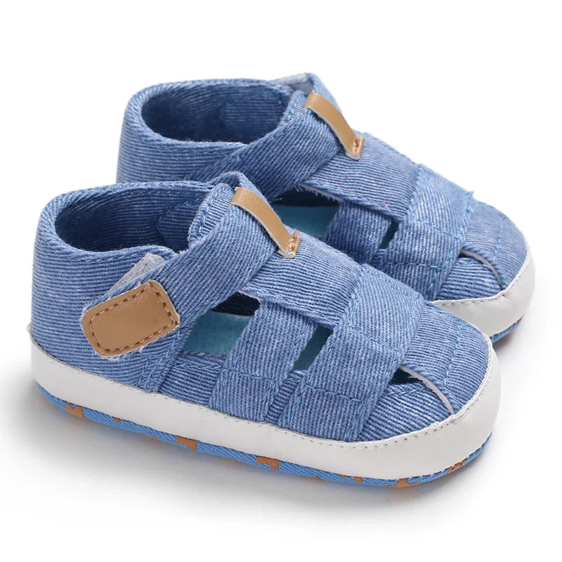 Baby fashion: grey soft sole canvas first walker shoes, hook and loop, perfect for toddlers.